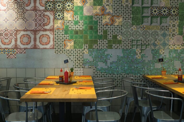 كشري في القاهرة — محل كشري شعبي في وسط البلد