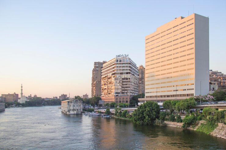 Saudi Honeymooners in Cairo